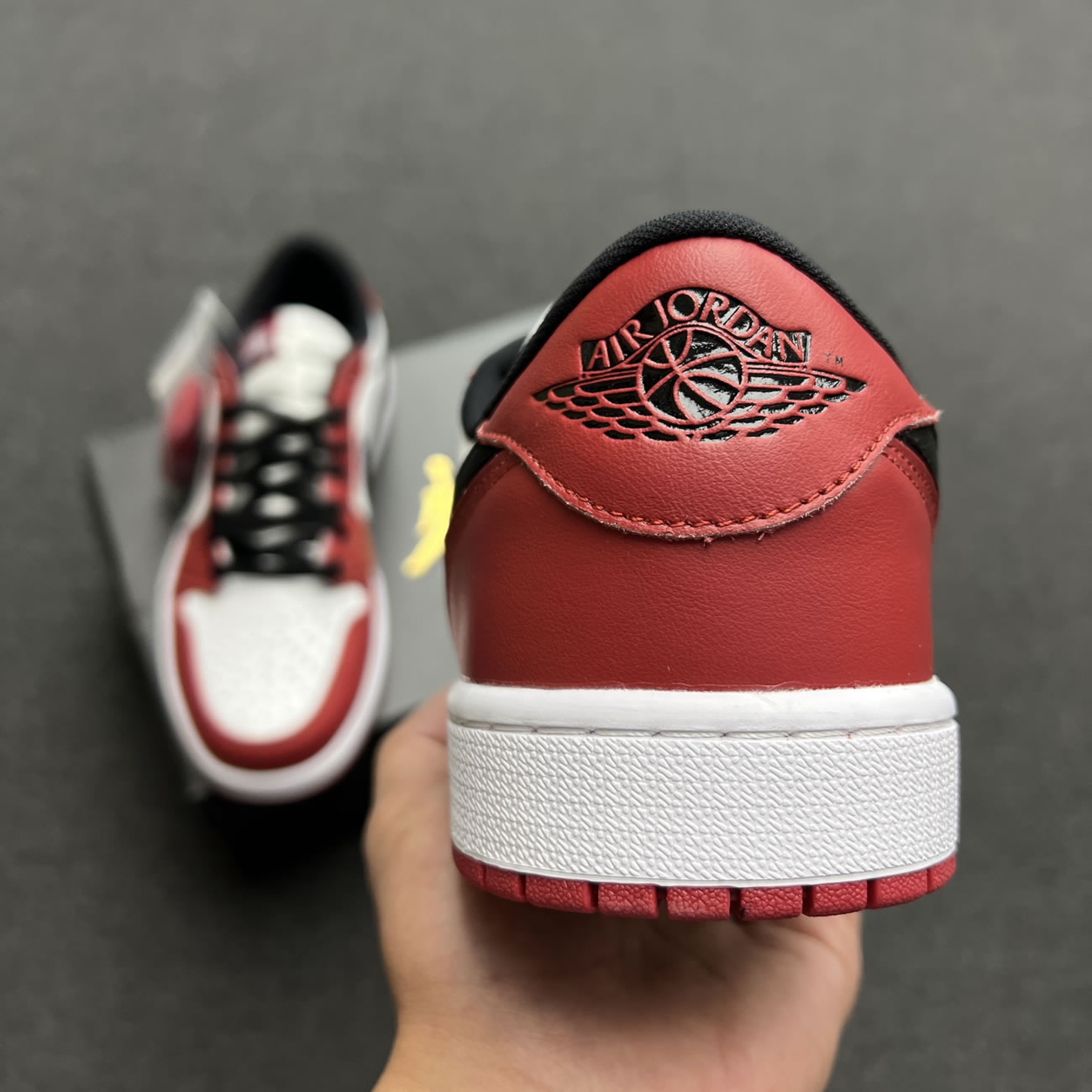 jordan 1 chicago low 2016