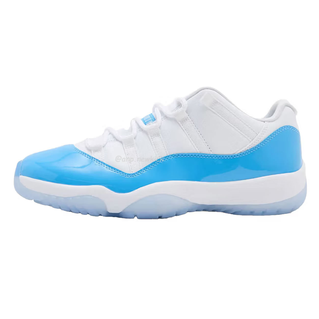 Air Jordan 11 Low University Blue FV5104-100