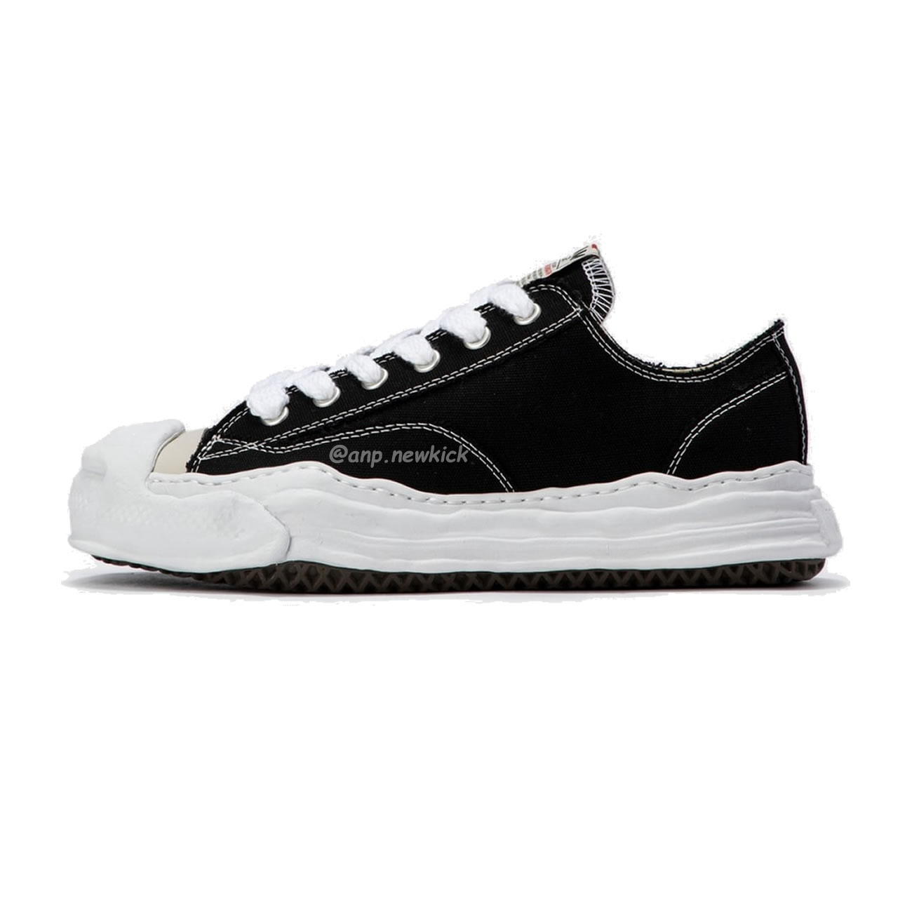 Maison Mihara Yasuhiro HANK LOW TOP SNEAKERS Black