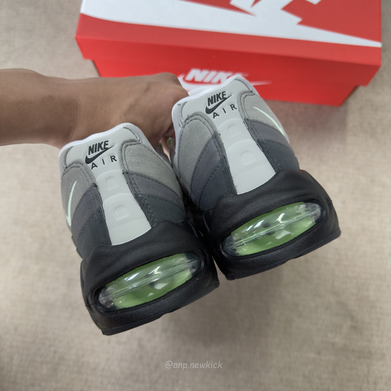 Nike Air Max 95 OG Big Bubble Fresh Mint (Women's)  HJ5996-005
