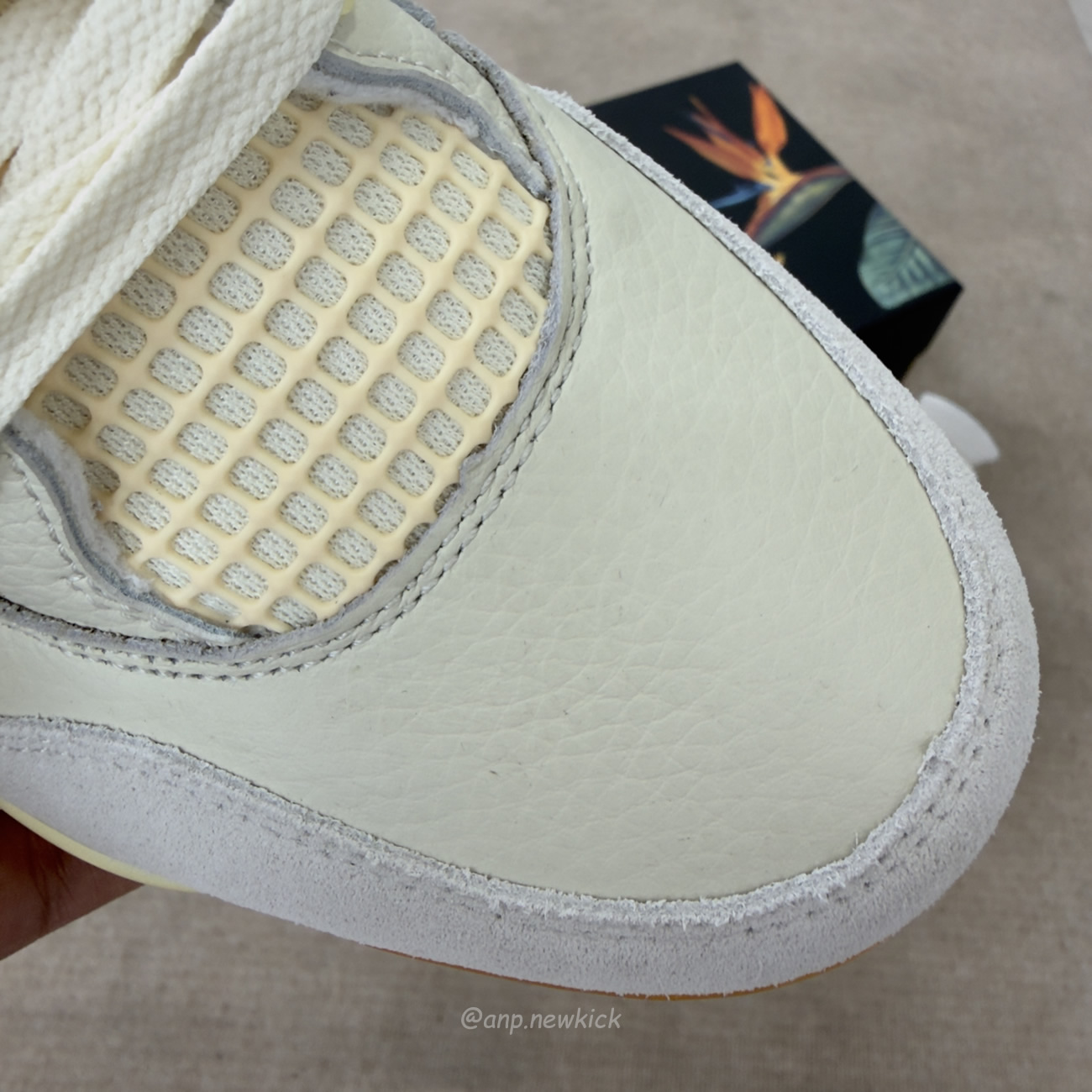 Air Jordan 4 Retro Birds of Paradise (Women's) HV0823-101