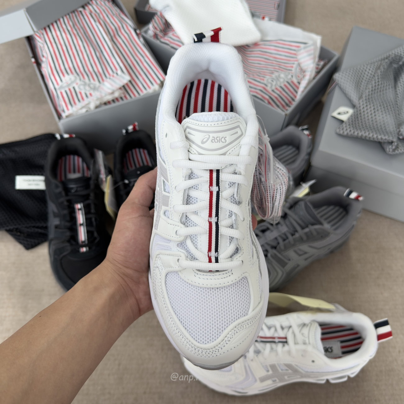 Asics Gel Kayano 14 Thom Browne Grey Mens Wear 1203b110 020 (13) - www.newkick.org Asics Gel Kayano 14 Thom Browne Grey Mens Wear 1203b110 020 (13) - www.newkick.org