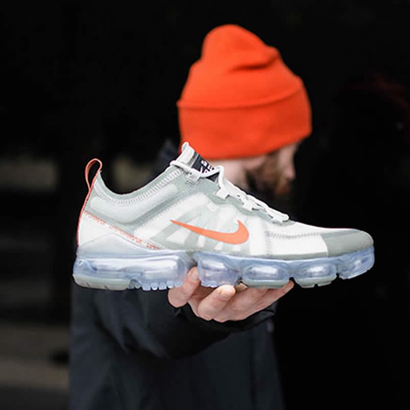 Latest Nike Vapormax 2019 Olive Light Vintage Lichen Orange Ar6631 300 In Hand (1) - www.newkick.org Latest Nike Vapormax 2019 Olive Light Vintage Lichen Orange Ar6631 300 In Hand (1) - www.newkick.org