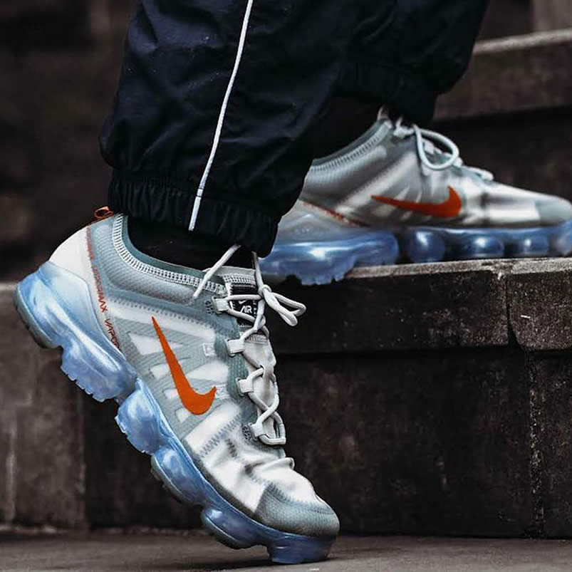 Latest Nike Vapormax 2019 Olive Light Vintage Lichen Orange Ar6631 300 On Feet (1) - www.newkick.org Latest Nike Vapormax 2019 Olive Light Vintage Lichen Orange Ar6631 300 On Feet (1) - www.newkick.org