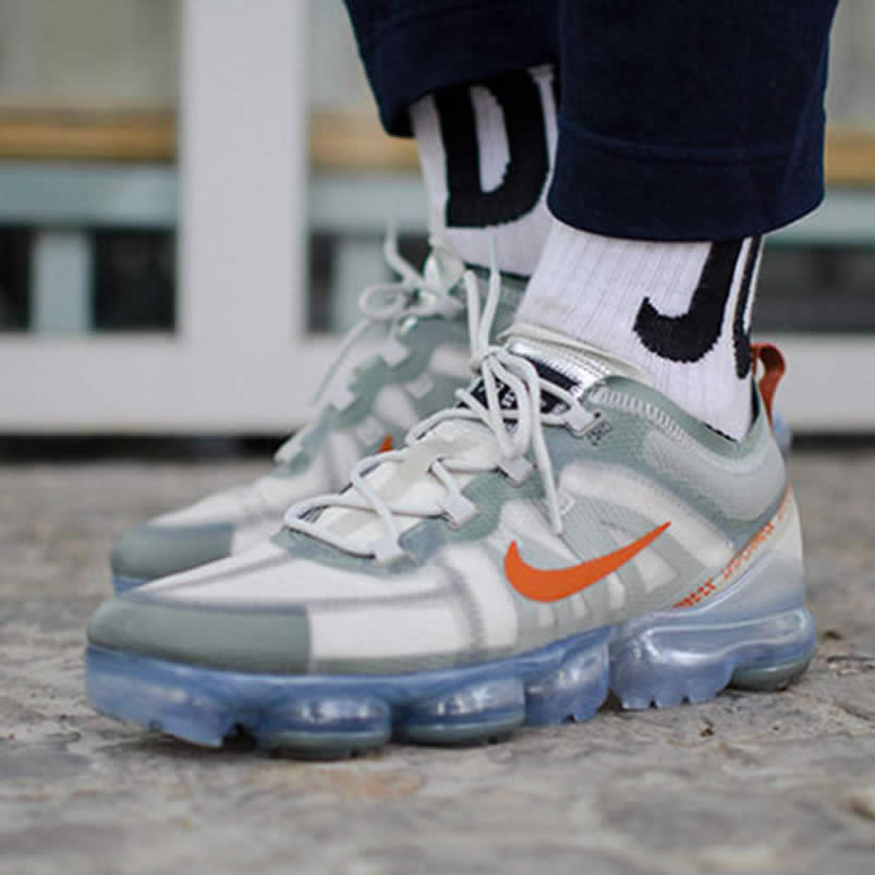Latest Nike Vapormax 2019 Olive Light Vintage Lichen Orange Ar6631 300 On Feet (3) - www.newkick.org Latest Nike Vapormax 2019 Olive Light Vintage Lichen Orange Ar6631 300 On Feet (3) - www.newkick.org
